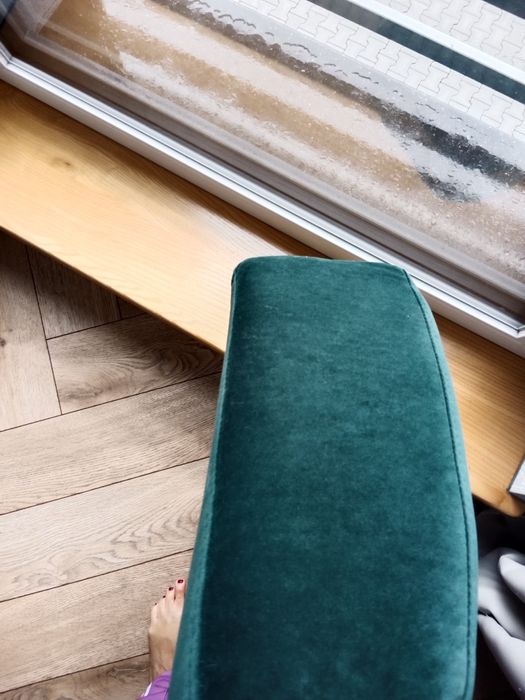 Sofa rozkładana ze schowkiem butelkowa zieleń