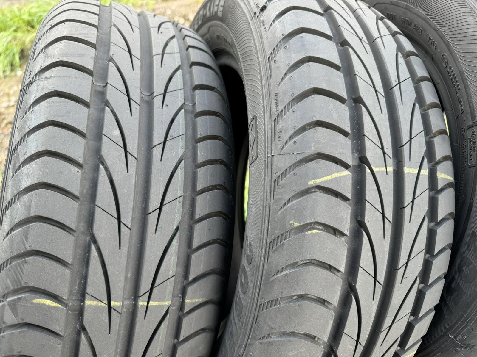 Практично нові літні шини SEMPERIT 205/60 R15