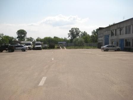 Продаж комерційного комплексу з СТО у Каневі: понад 1600 м²