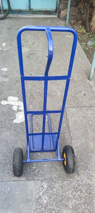 Тачка складана 2-колісна Візок з відкидною опорою на литих колесах,