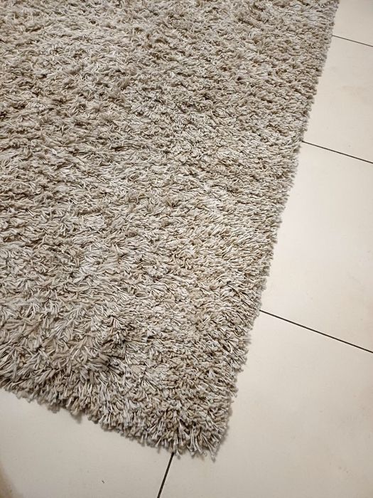 Килим  пухнастий розмір 2х2.1м