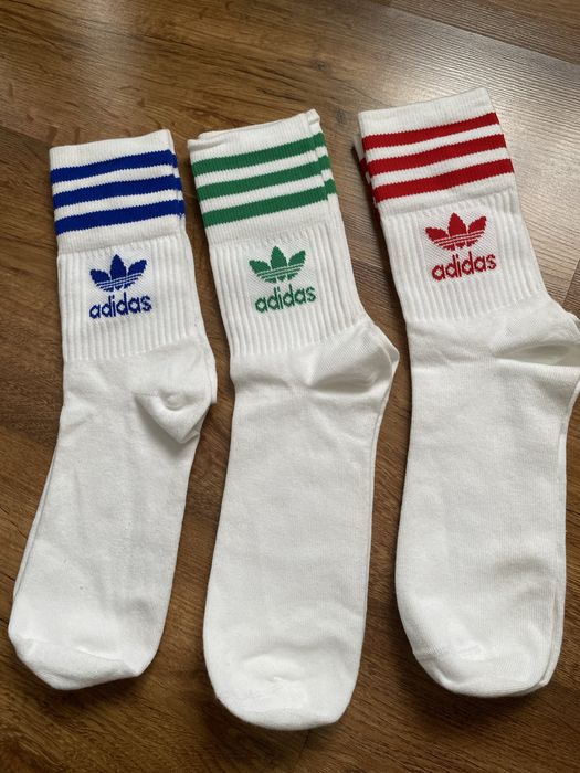 Шкарпетки Adidas.