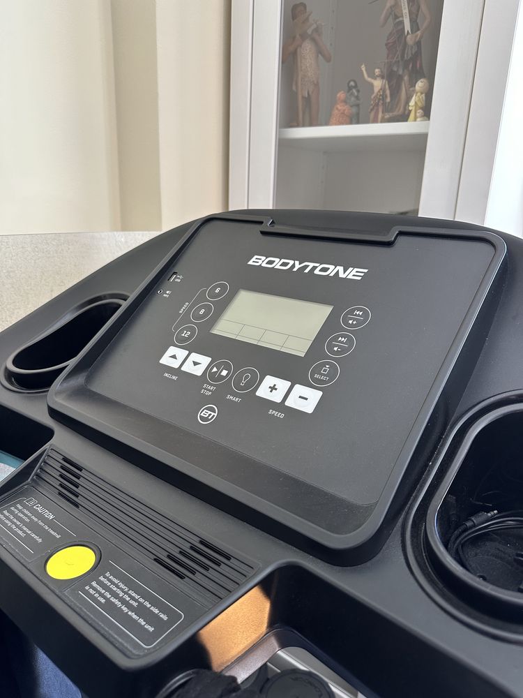 Passadeira de Corrida BODYTONE DT16