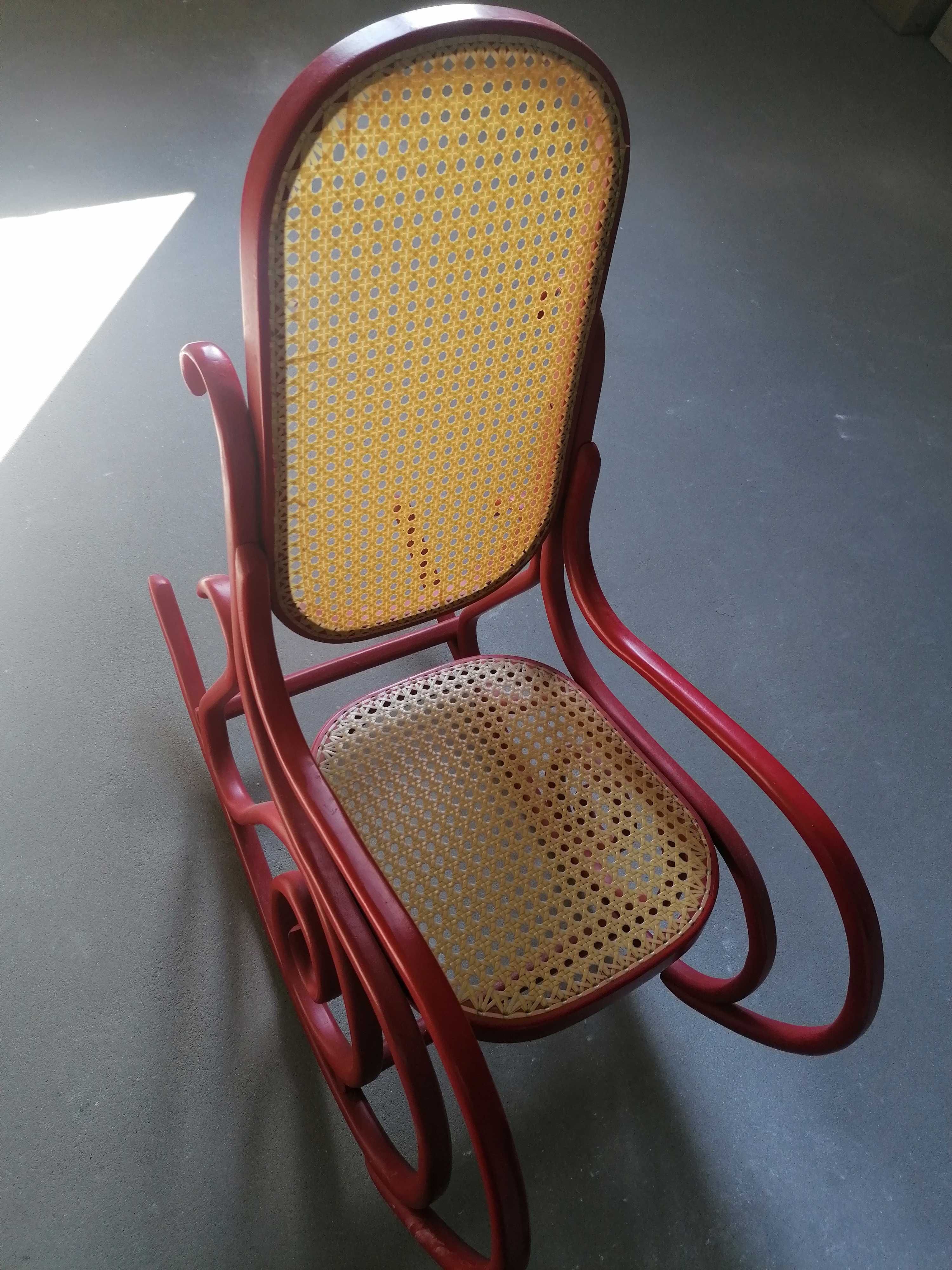 Fotel bujany PRL vintage dla dziecka