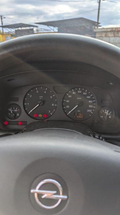 Opel astra G avromat 1.6