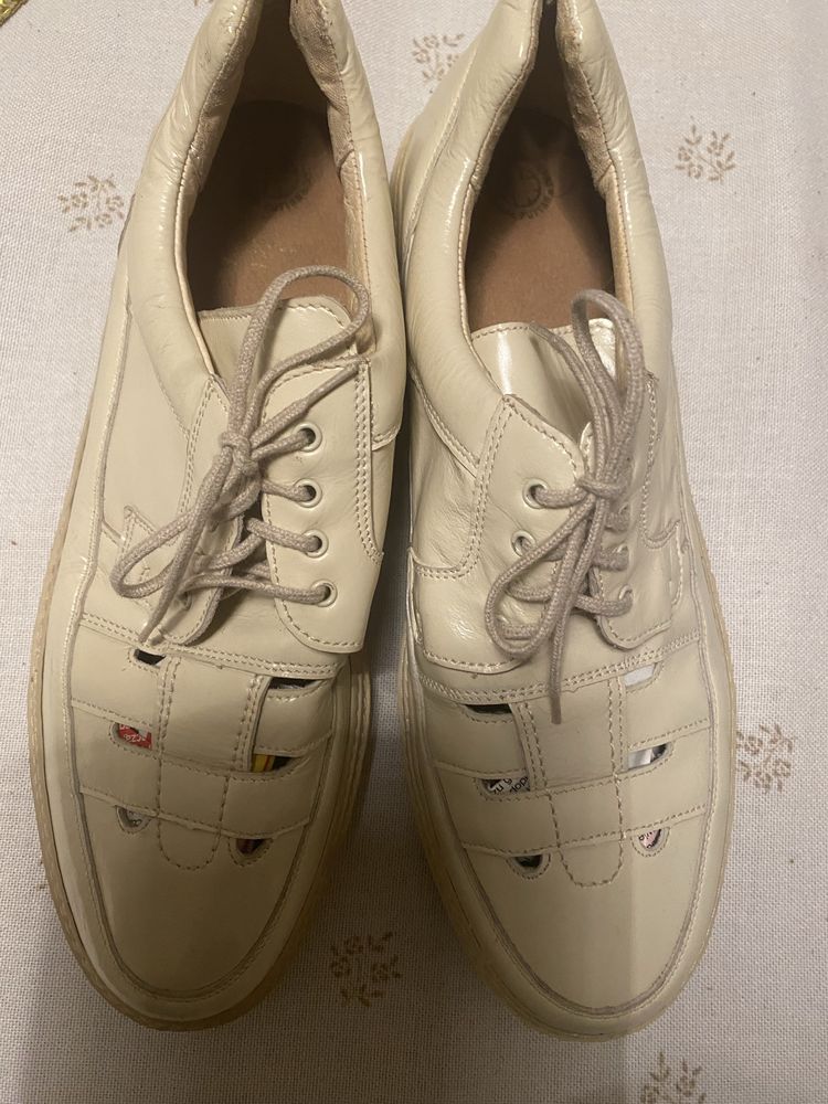 Buty meskie rozmiar 42.5  firmy Otmet
