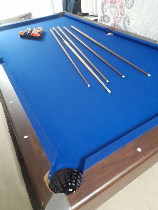 Mesa snooker em excelente estado