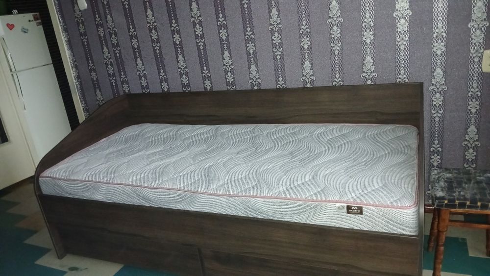 Новая кровать,ліжко-топчан нове