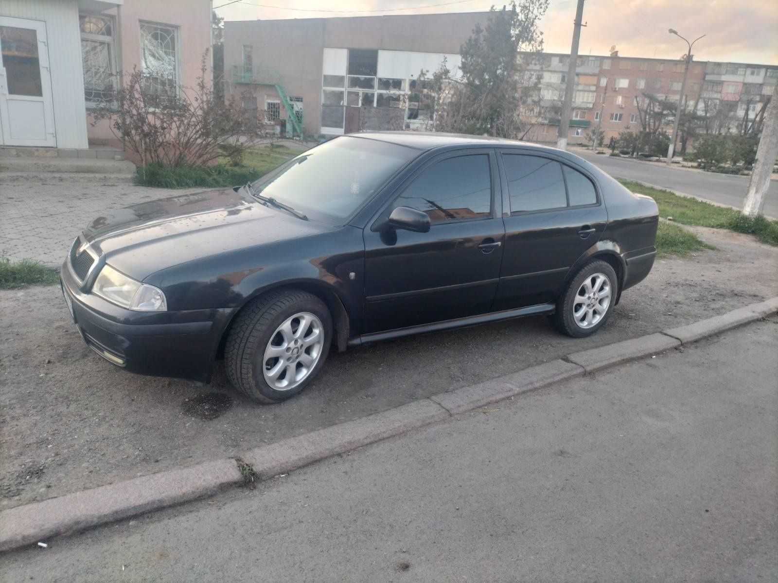 Шкода Октавия Тур 2009 года 1.9 дизель