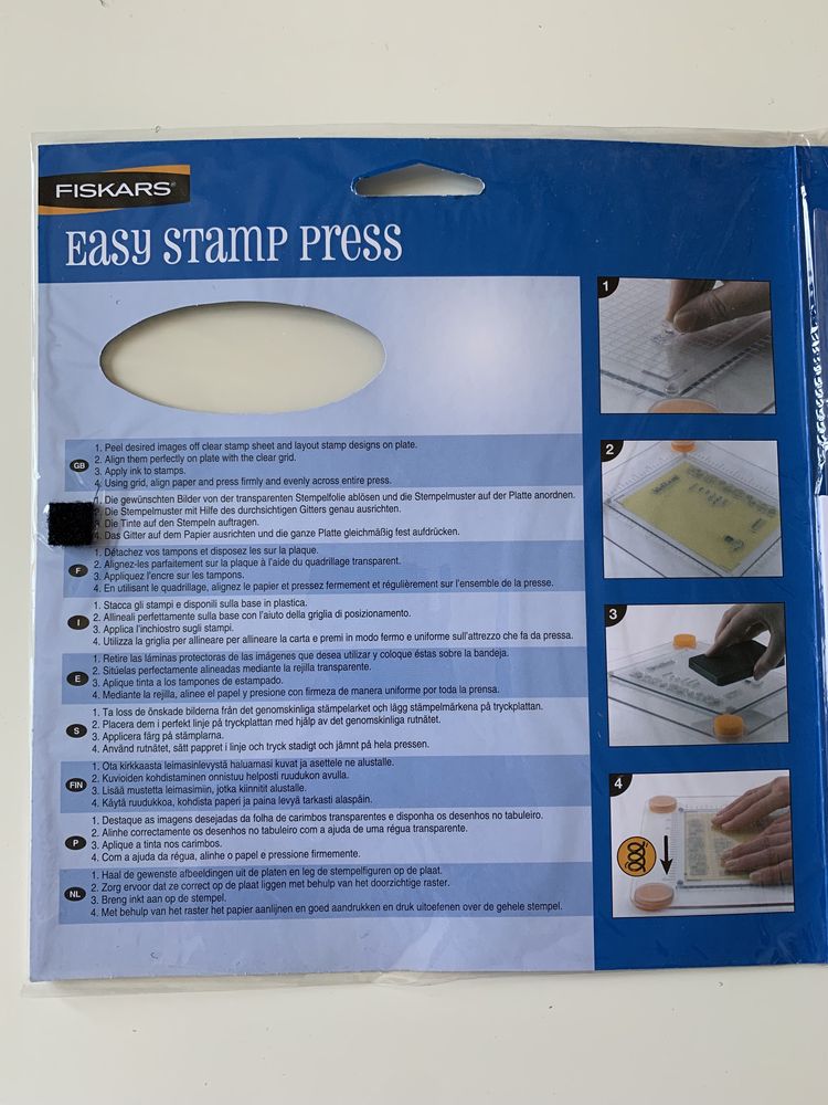 Zestaw stempli akrylowych urodziny, Fiskars Easy stamp press Birthday