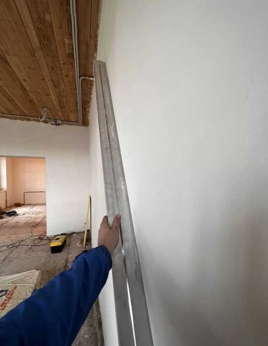 Машинна штукатурка стін (стен) - стяжка підлоги(пола).