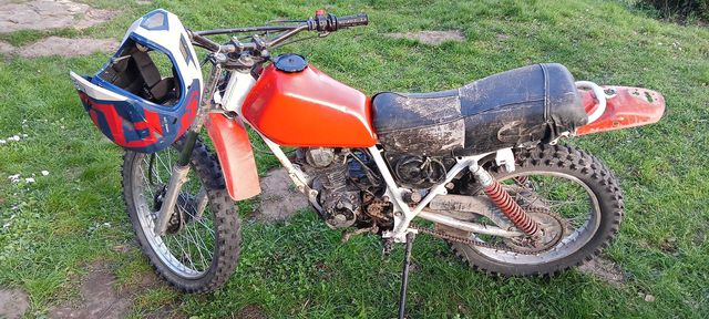 Honda xl 125  xl 250  2szt