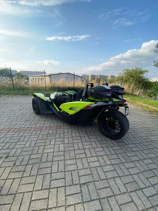 Polaris slingshot R