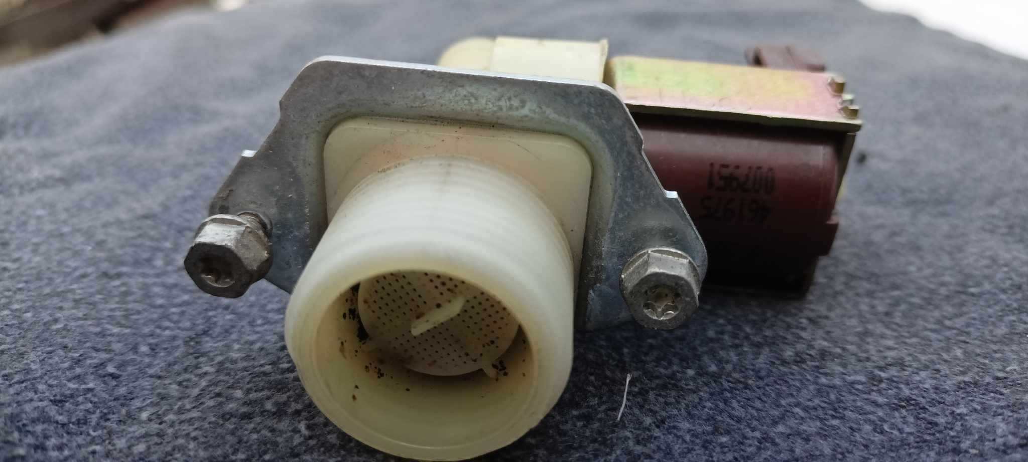 Elektrozawór Pralka Whirlpool AWM 6071 AWM 6091