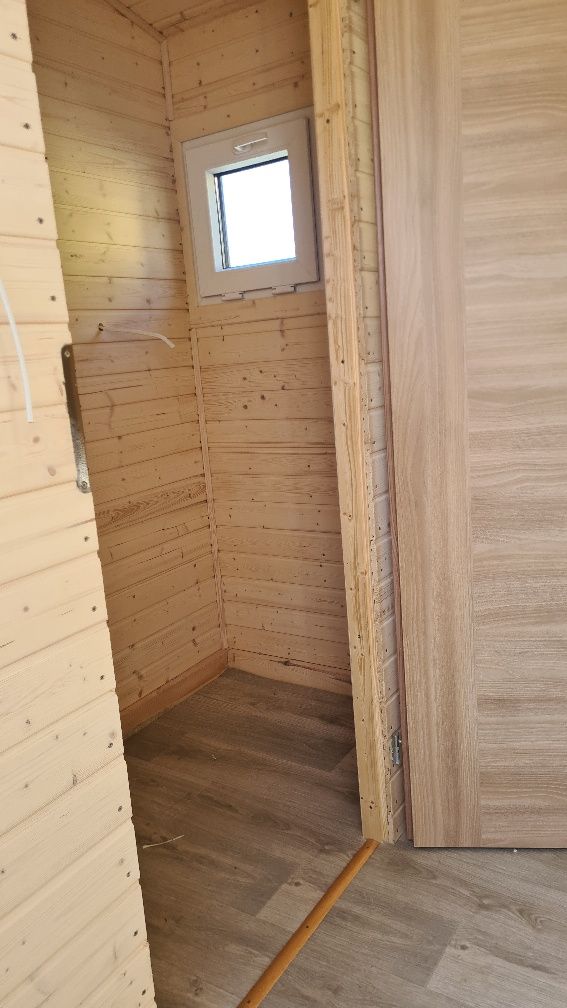 Przyczepa kempingowa domek Tinę hause domek tine haus