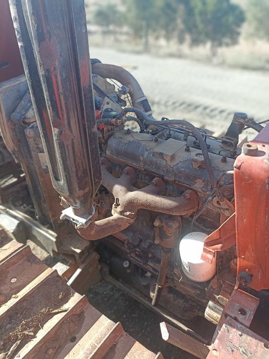 Trator de rastos fiat