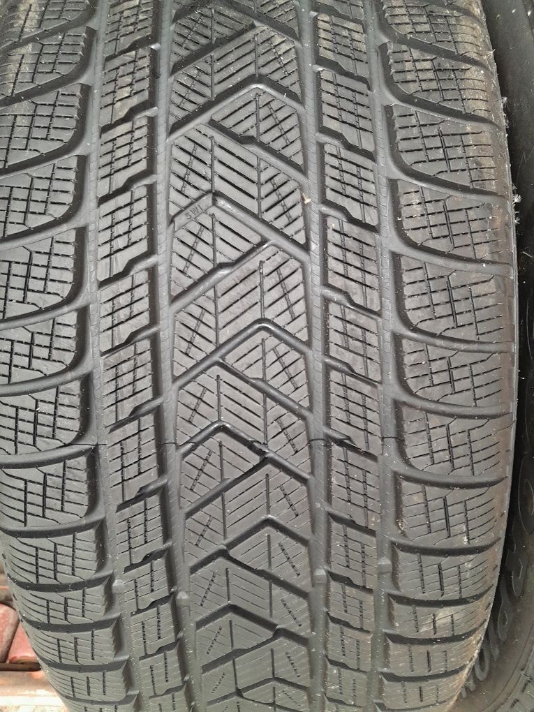 Para jak nowe opony zima 275/45r21 pirelli MO-S