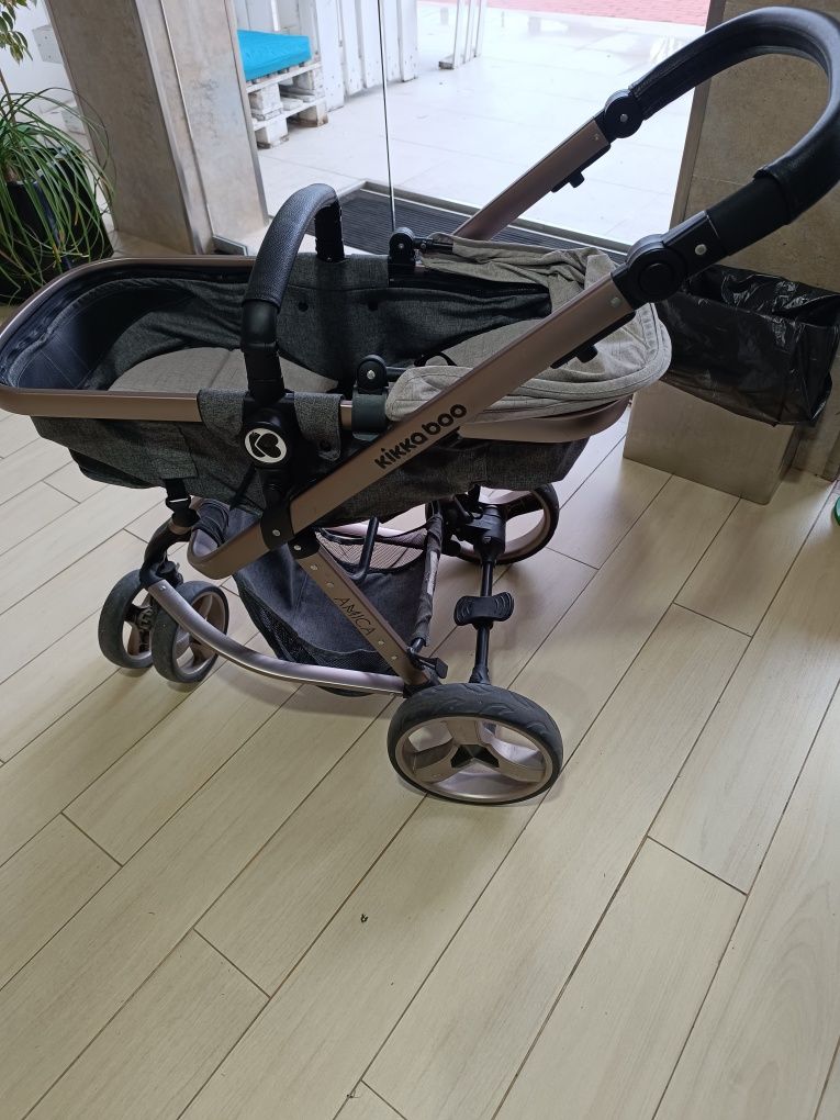 Carrinho de bebé Kikka Boo