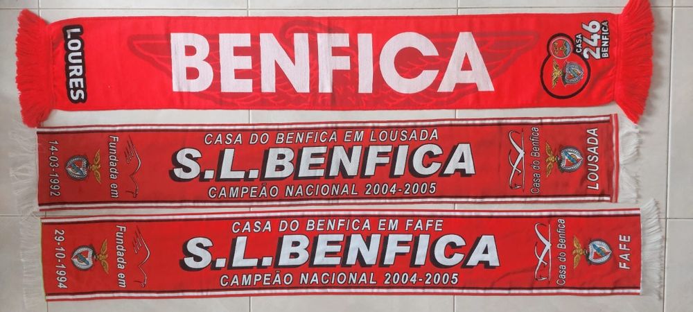 3 cachecois casa do Benfica