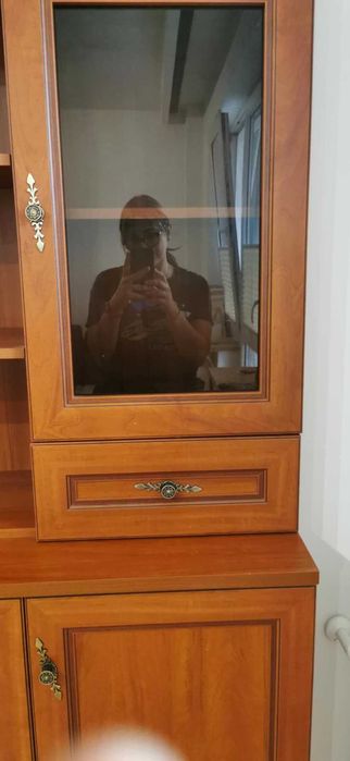 Komoda / witrynka / regał - mebel w bardzo dobrym stanie