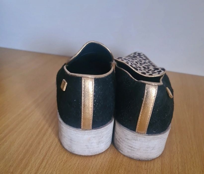 Sapatos pele n. 36