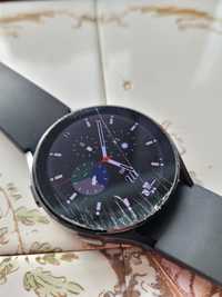 Samsung Galaxy Watch 4 zbita szybka