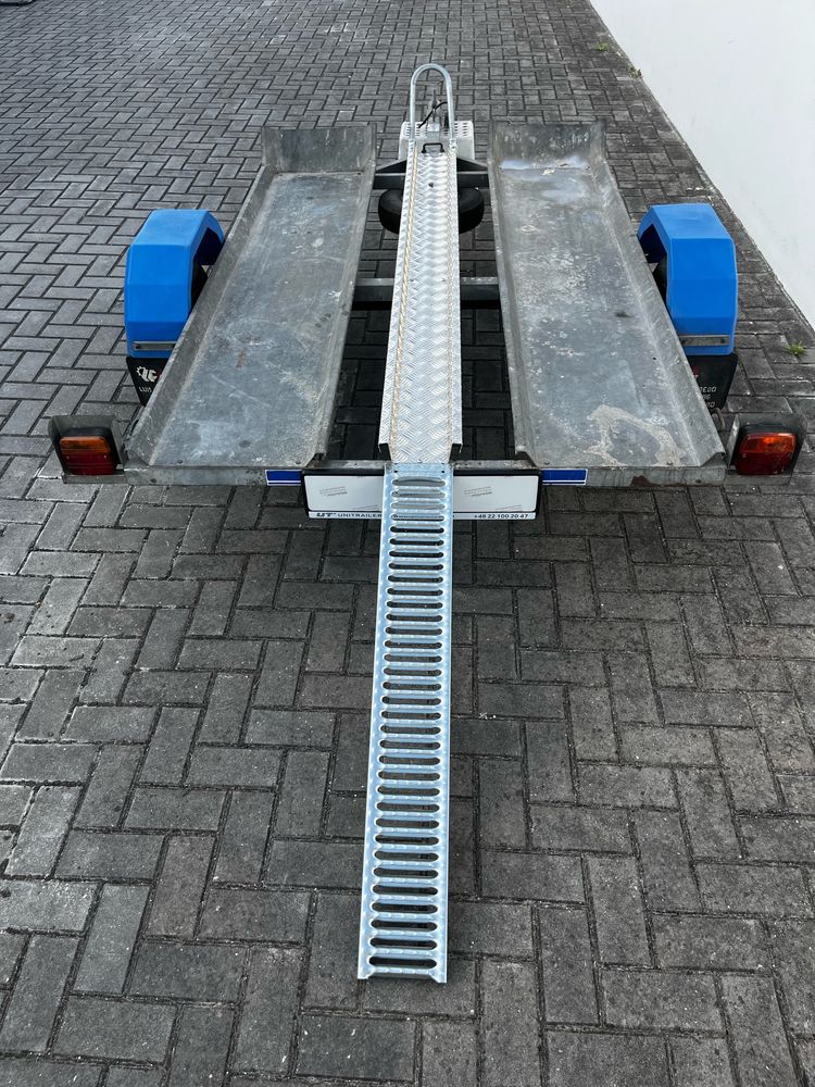 Reboque para transporte de motas