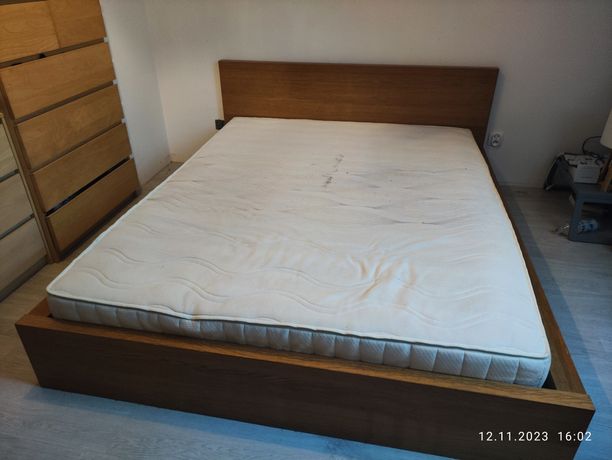 Łóżko Ikea Malm Dąb 160x200 z materacem Hilding