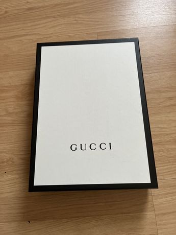 Pochete Gucci nova