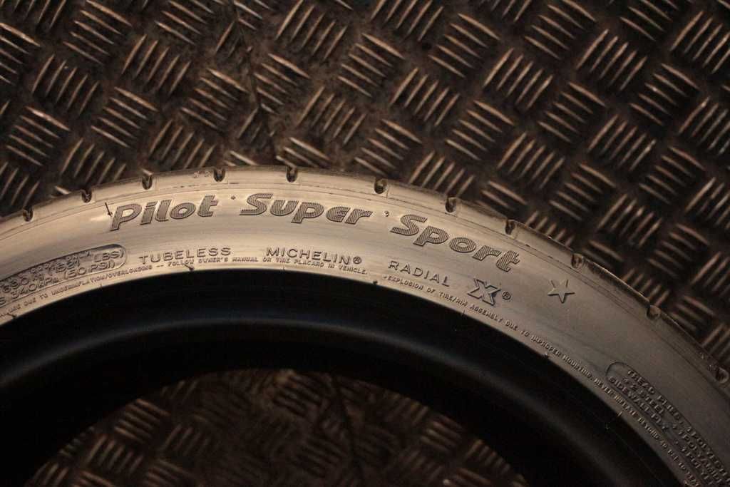 225/45/18 Michelin Pilot Super Sport 225/45 R18 8mm