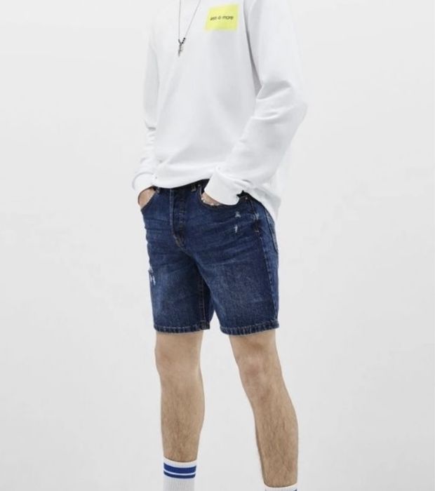 Чоловічі джинсові шорти bershka
