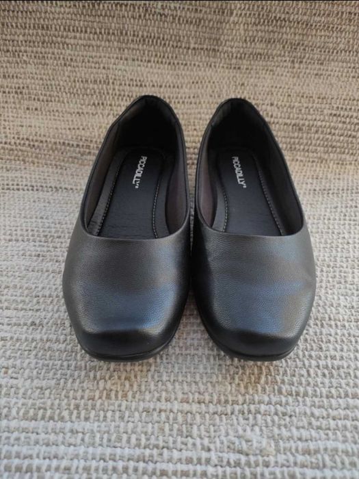 Sabrinas confortáveis pretas - Piccadilly, linha conforto