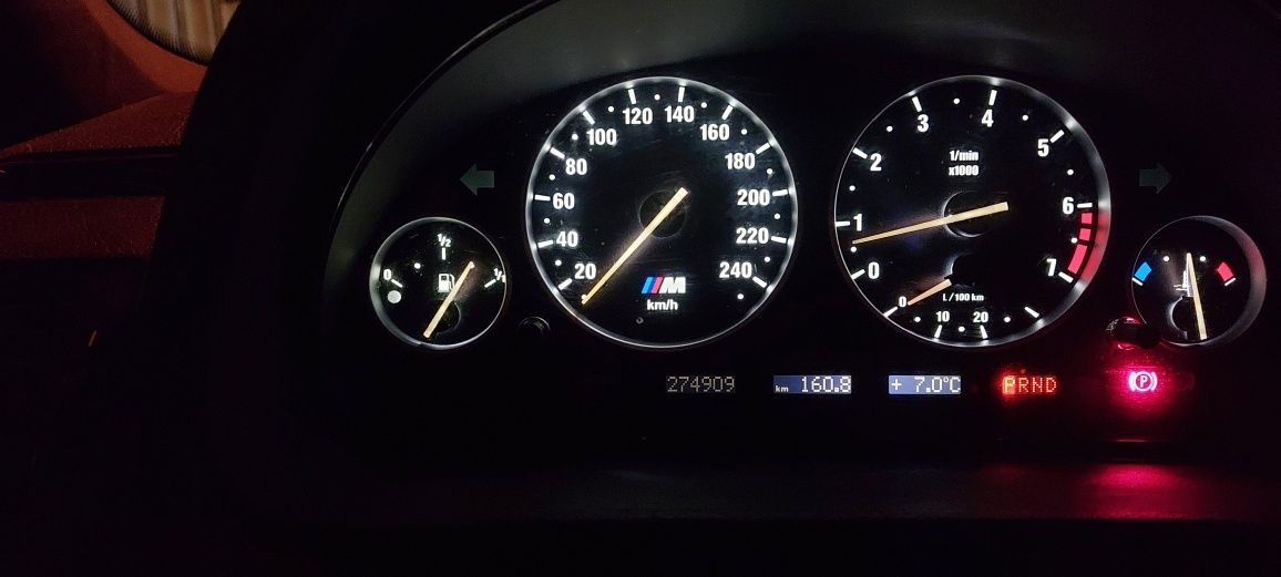 продам BMW X5 e53