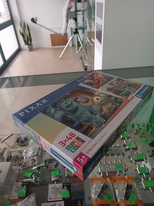 Puzzle Clementoni Disney Pixar SuperColor 21x20,5cm 3x48 peças