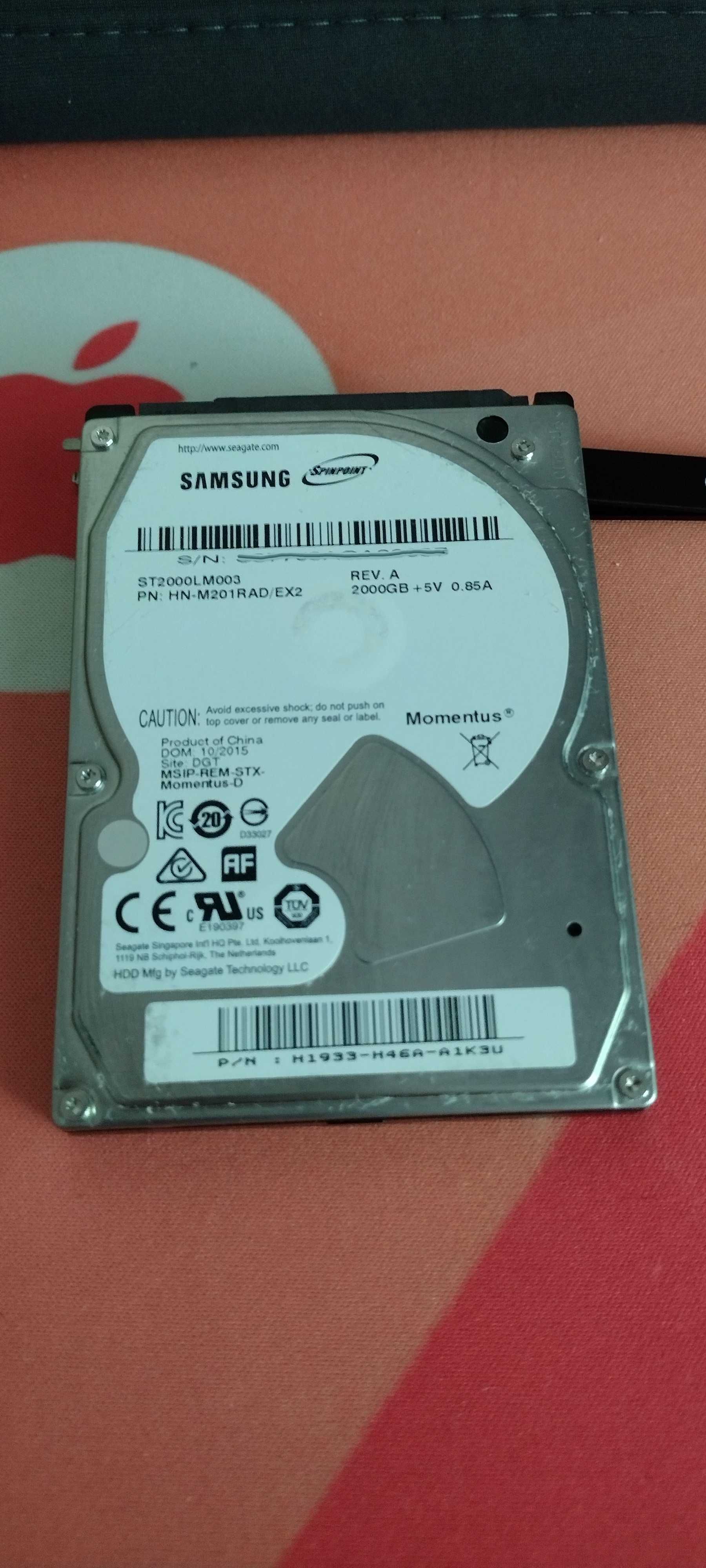 Pojemny Dysk 2 TB 2,5' 32 MB Bufor PC Laptop PS4 Xbox