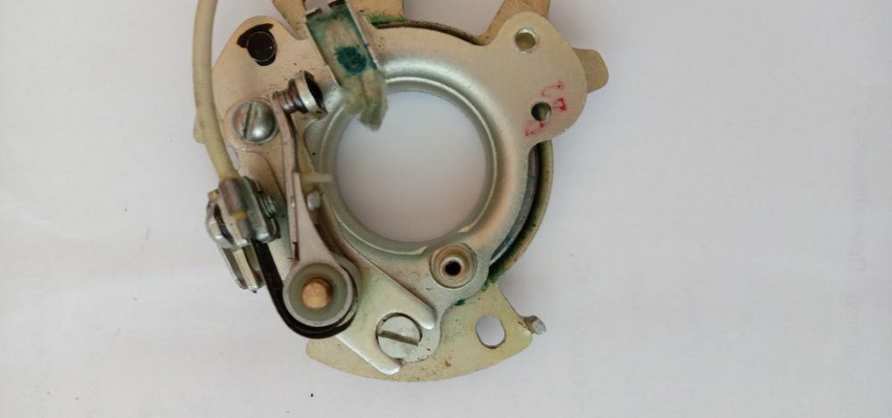 Пластина прерывателя ГАЗ-53, ЗИЛ-130 контактная в сборе