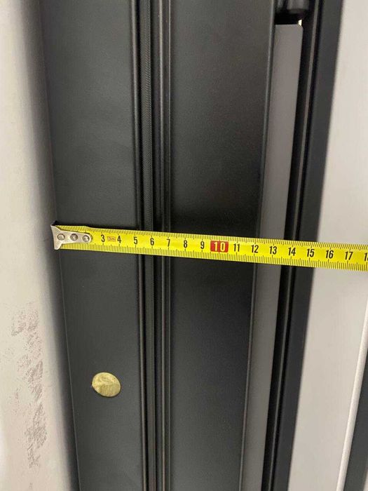 Якісні броньовані двері в квартиру. Вхідні двері. Квартирні двері