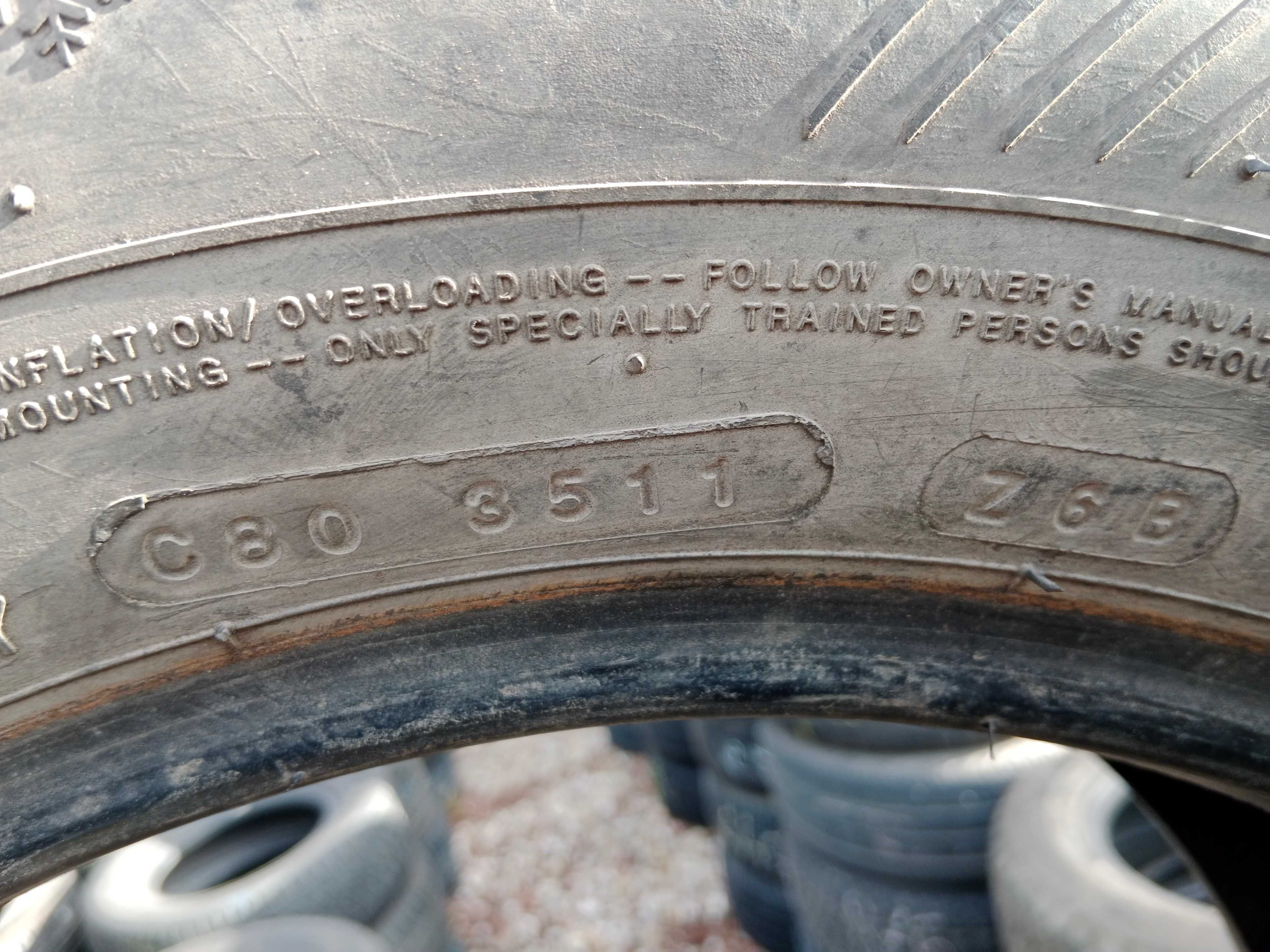 Opona używana zimowa 235/65R16C Nankang Snow SL-6 1szt.