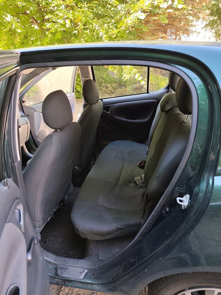 Toyota Yaris 1.0