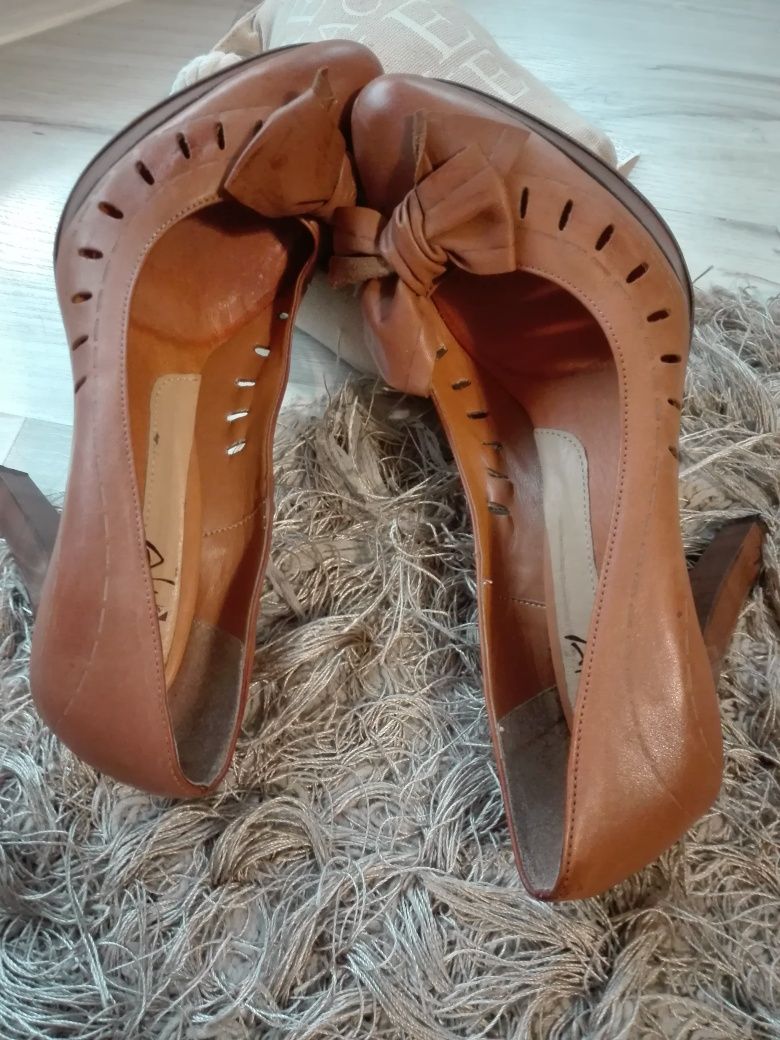 Buty skóra, karmelowy brąz, 40