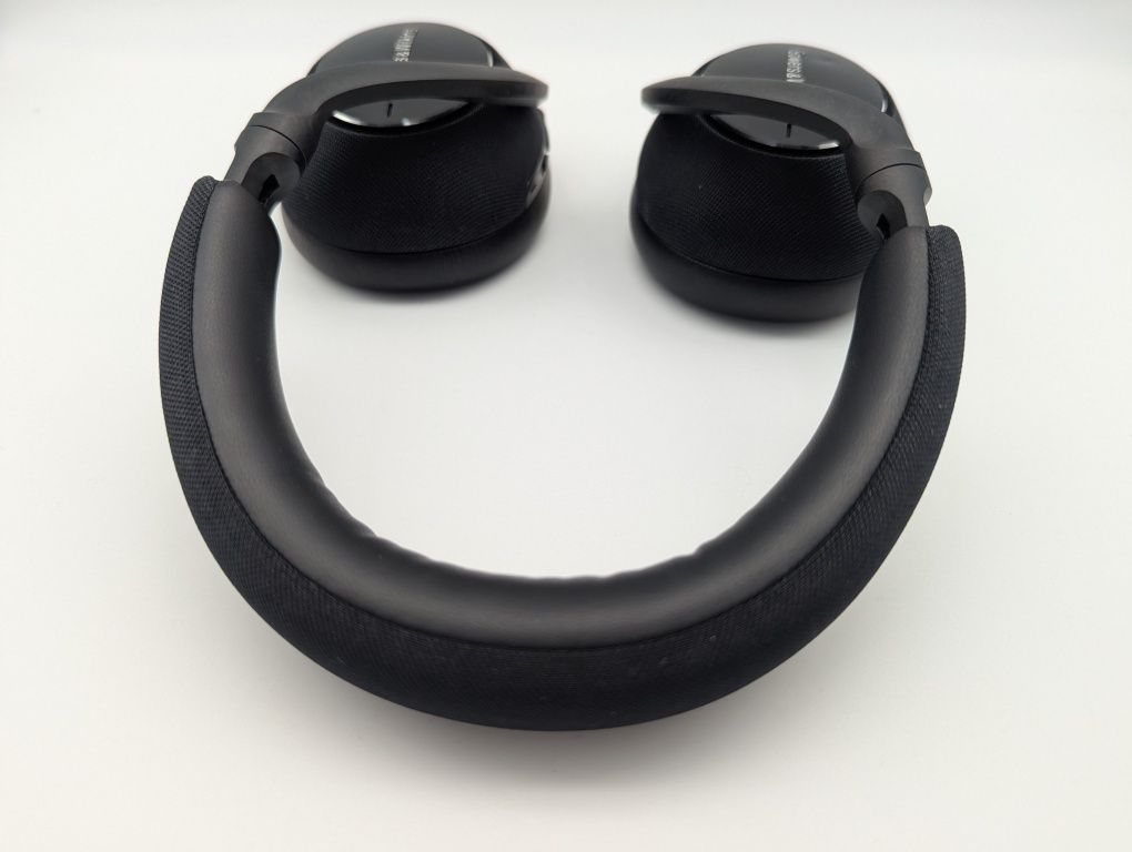 Bowers & Wilkins PX7