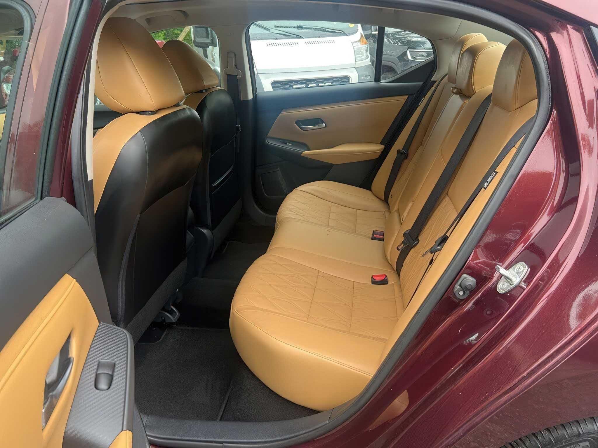 Nissan Sentra  2020