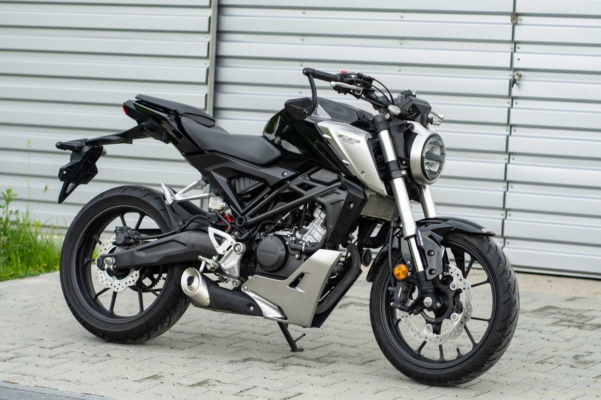 Honda CB 125 R * 10.200 km * Zadbana CB125R MT Duke