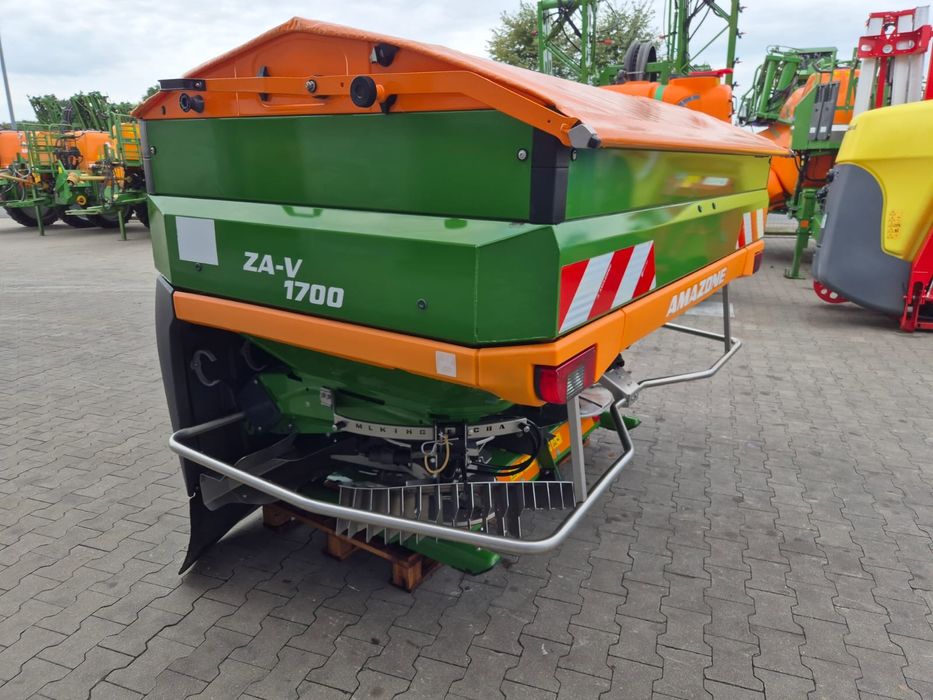 Rozsiewacz zawieszany Amazone ZA-V 2300 Profis Tronic 2016r Amatron3