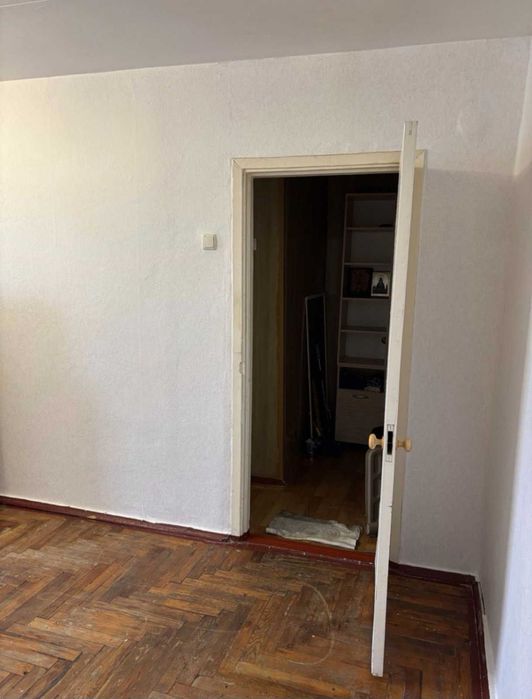 Продается 1 ком квартира по ул. Узбекистанская, Днепровский р-н