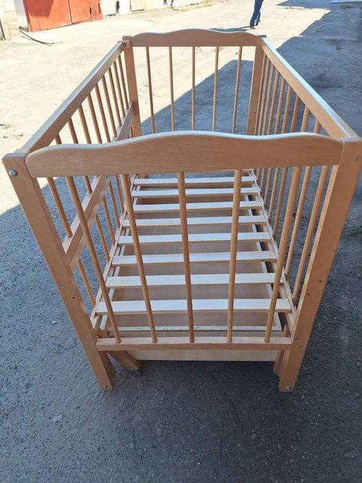 Дятяче деревяне ліжко з маятником та з висувним ящиком