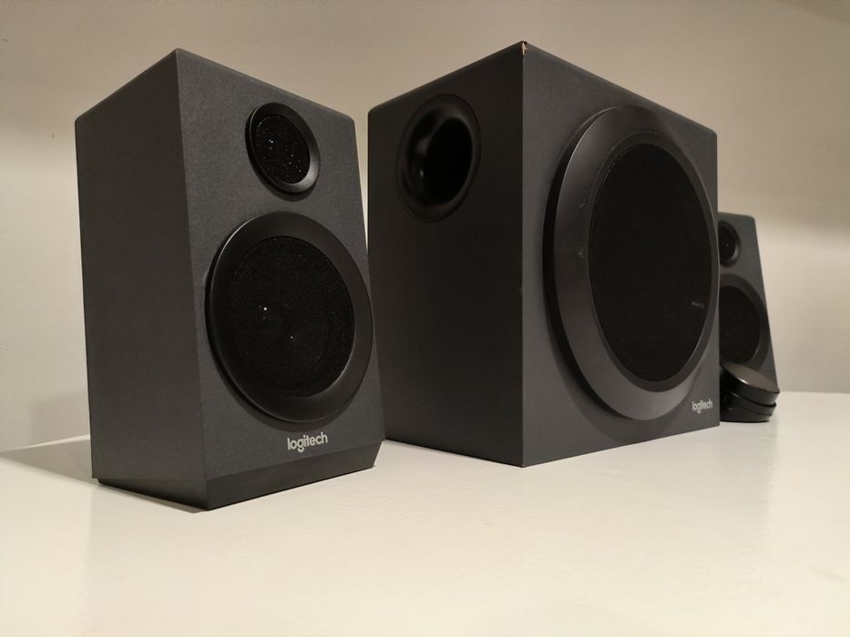 Colunas 2.1 Logitech Z-333