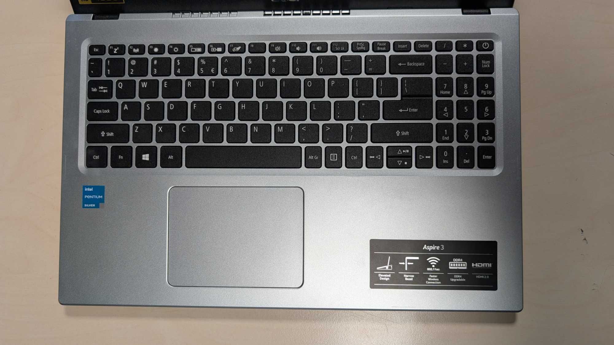 Laptop Acer Aspire 3 - Pentium N6000 / 8GB / 512 SSD / Win10