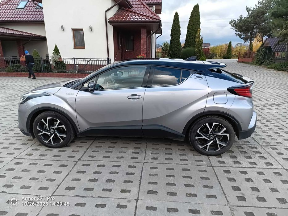 Toyota C-HR  hybryda 2.0 184km Selection  Gwarancja