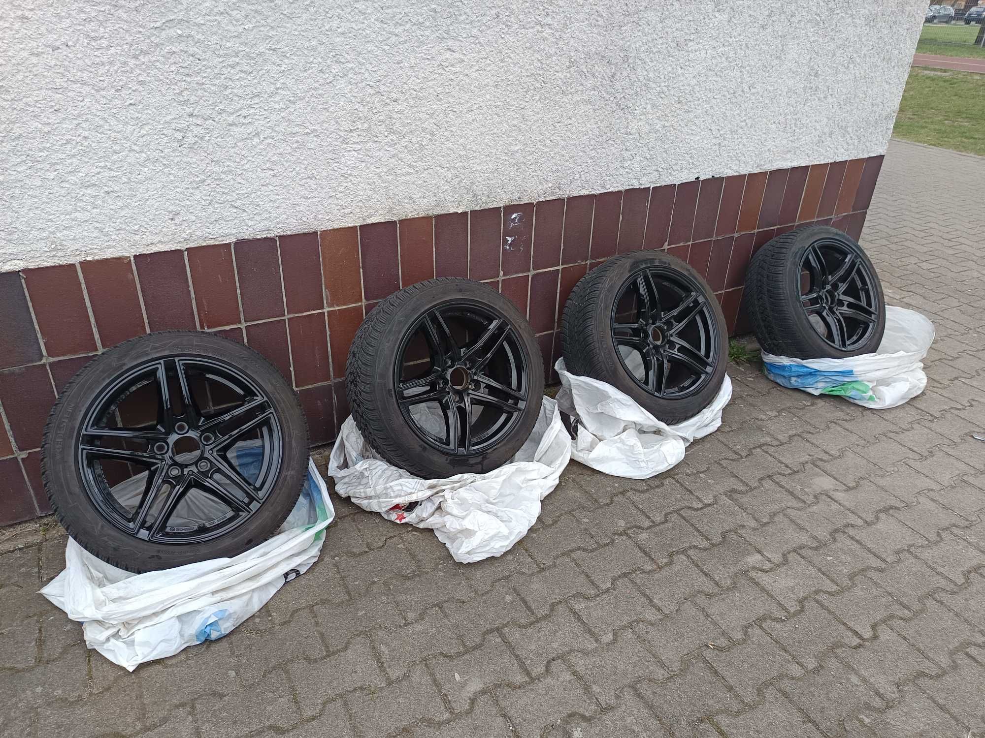 Felgi + Opony zimowe 225/45R17 do BMW E90